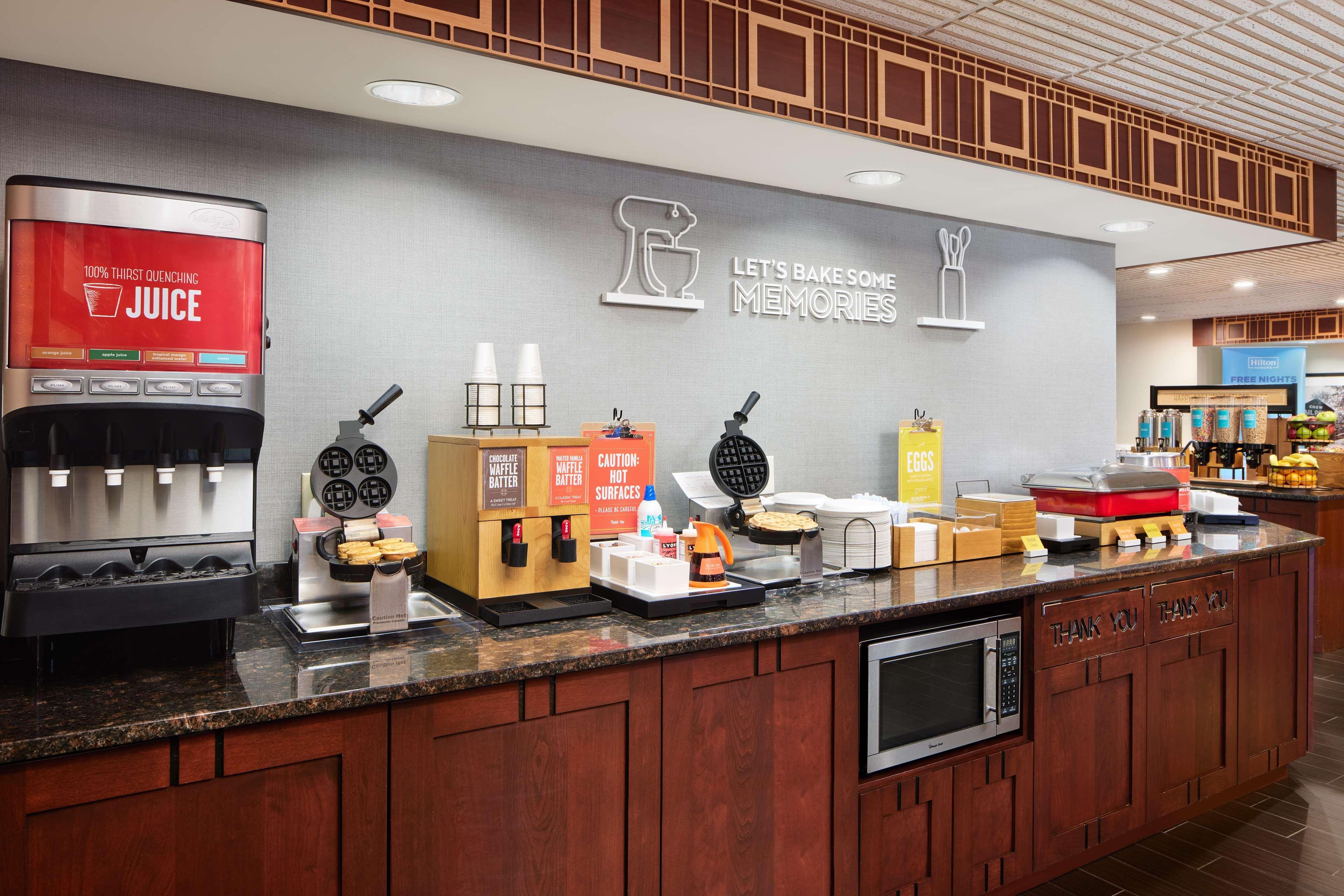 Hampton Inn Seymour Ngoại thất bức ảnh